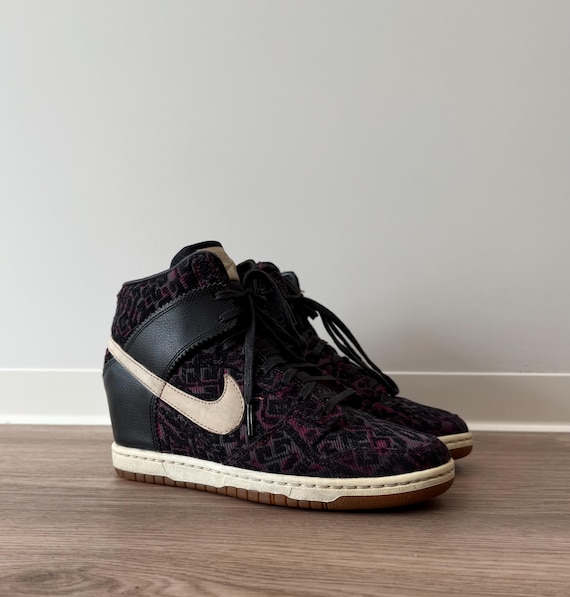 nike dunk sky high wedge black