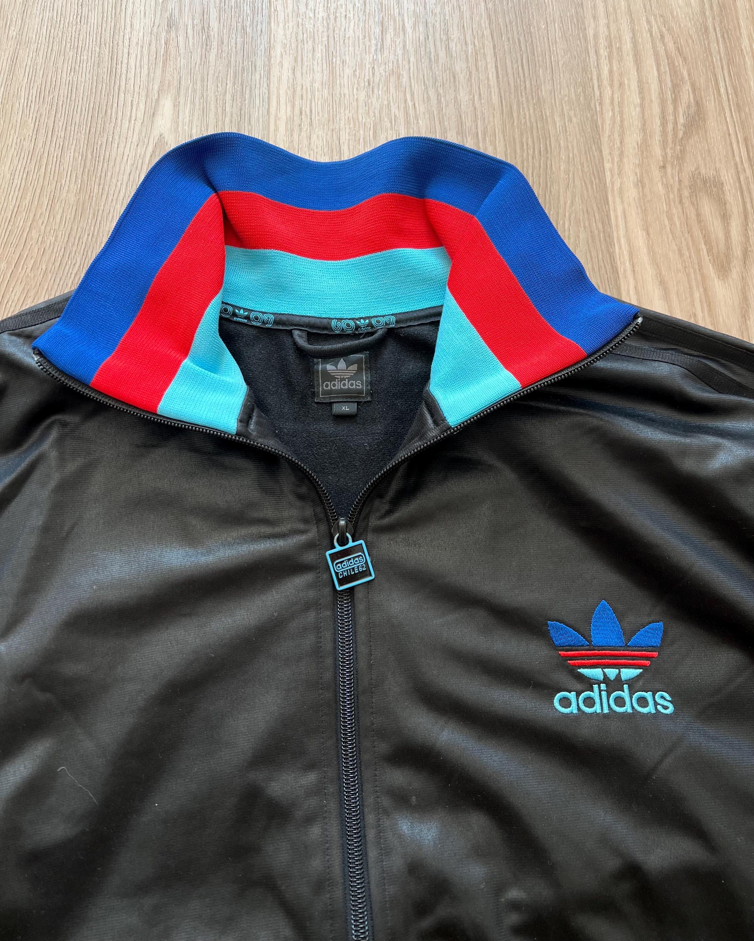 adidas CHILE 62 ブラックジャケット
