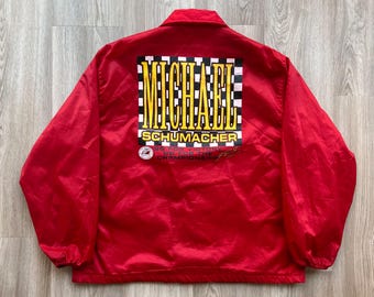 ミハエルシューマッハ 1996年 記念ジャケット ウインドブレーカー L レッド ヴィンテージ ミハエル シューマッハ スポーツウェア F1 フォーミュラ