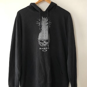 トップス 1990s oakley skull logo sweat Oakley Skull Shirts - Etsy Canada