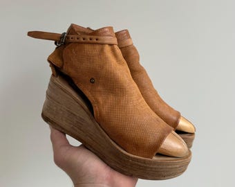 A.S. 98 Airstep Naya Brown Leather Buckle Platform Sandals