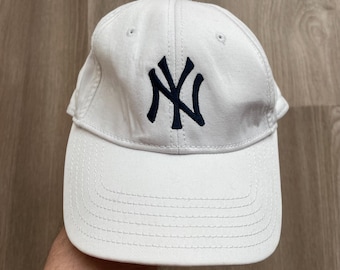 Vintage New York Yankees White MLB Baseball Cap