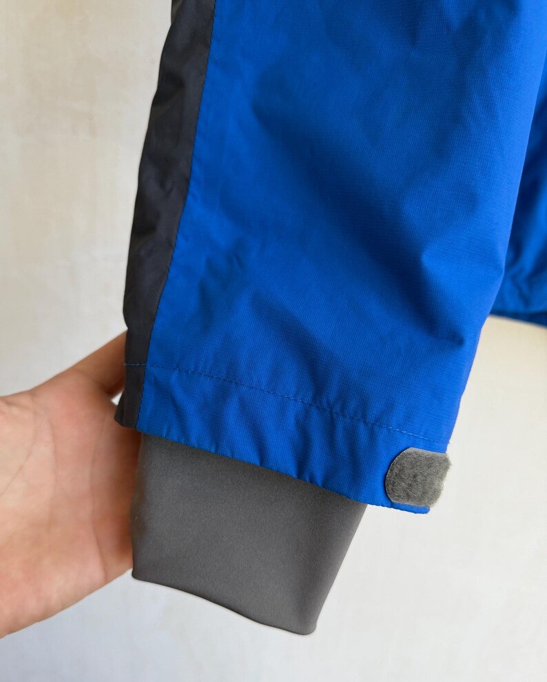 Mammut DryTech Blue Outdoor Ski Jacket image 2