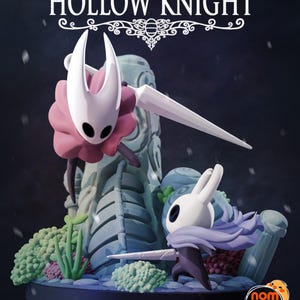 Peut inclure: Un ensemble de figurines imprimées en 3D représentant le Chevalier Creux et le Chevalier du jeu vidéo Hollow Knight. Les figurines sont posées dans une pose d'action dynamique, le Chevalier Creux tenant une épée et le Chevalier tenant un clou. Les figurines sont peintes dans un schéma de couleurs blanc et violet, et elles sont placées sur un fond de forêt bleu et vert.