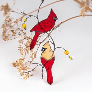 Glasmalerei-Kardinal-Suncatcher, Einweihungsparty-Geschenk, Glasmalerei-Fensterbehänge, Kardinal-Verzierung, Glasmalerei-Vogel, Opa-Geschenk