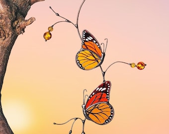Monarch Butterfly Stained Glass Suncatcher, Christmas Gift , Custom Stained Glass Insect Butterfly Artwork, Gift for Her