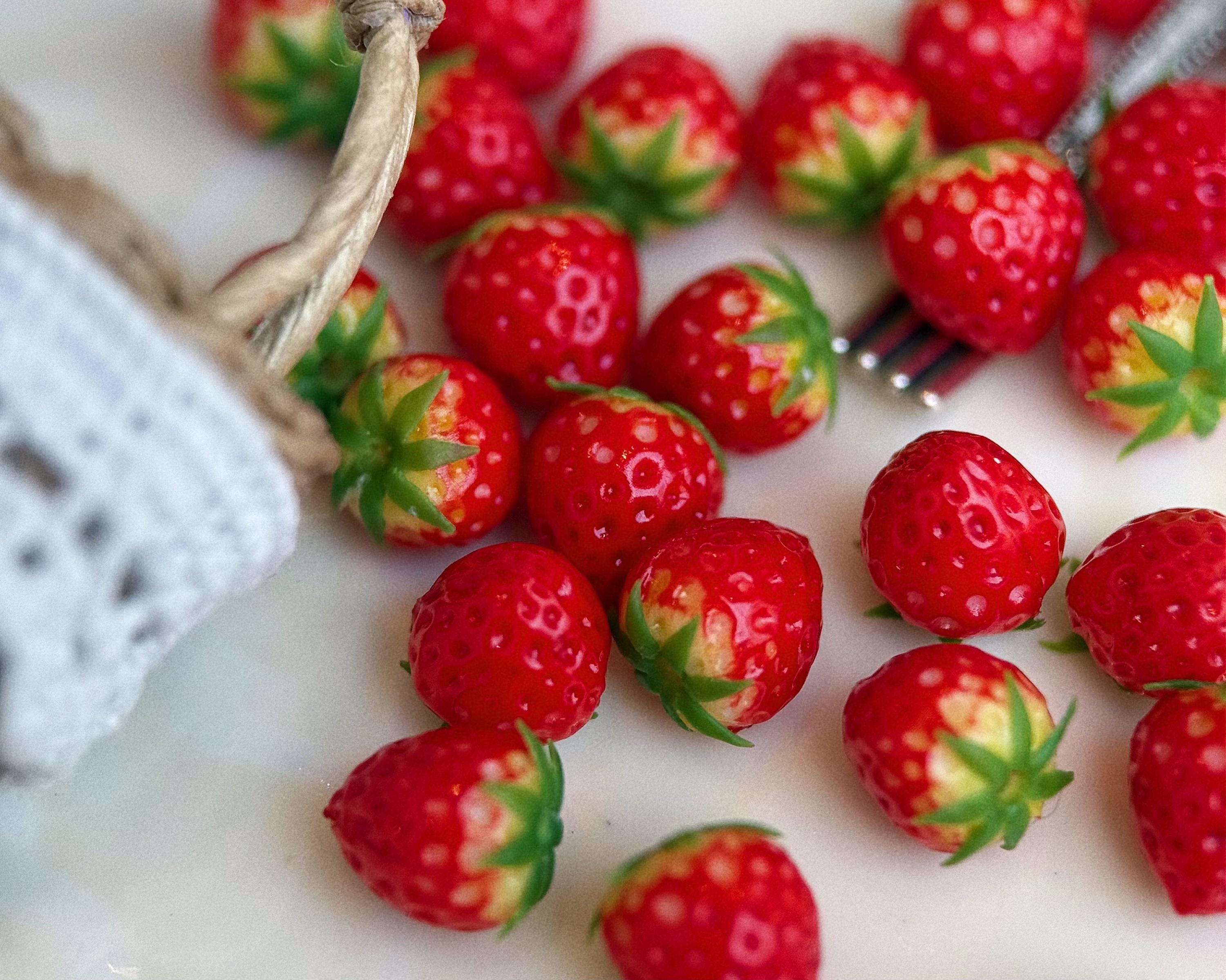 Künstliche Erdbeeren Aus Kunststoff – 10 Stück, Realistisch, Ca. 3,8 Cm – Deko Für Küche, Tisch & Basteln