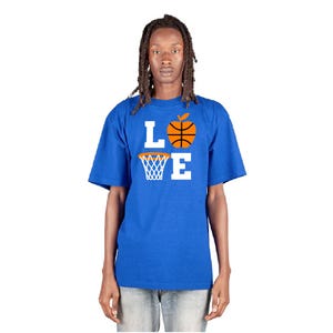 LOVE New York Knicks basketball tee Knicks