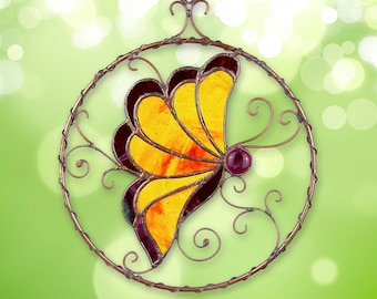 Stained glass Butterfly suncatcher - 8" round