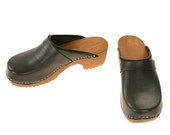 Clogs grey