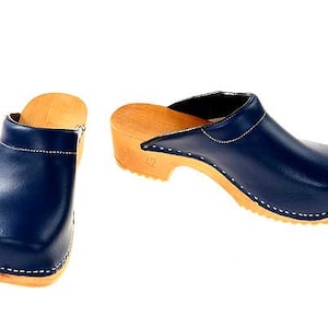 Clogs blue with pad