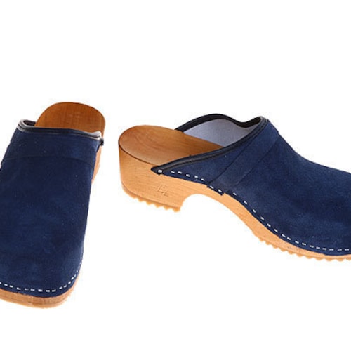 suede clogs