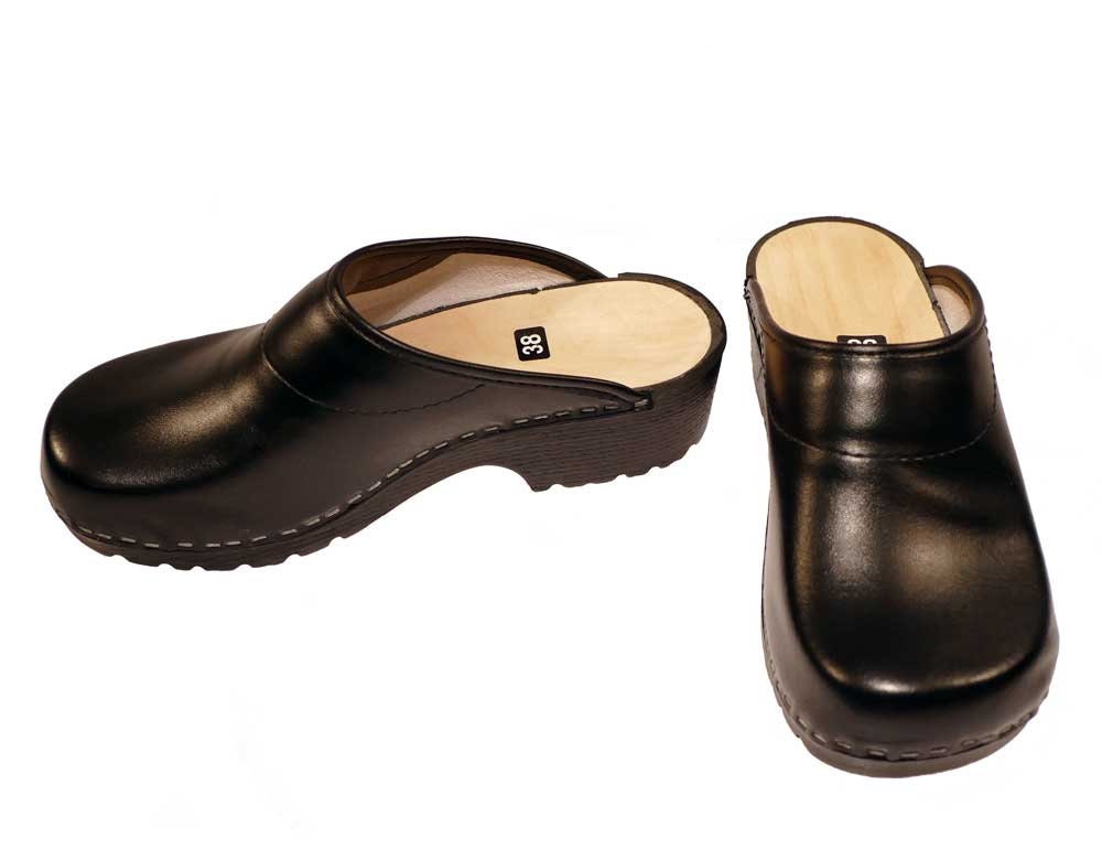 black clogs