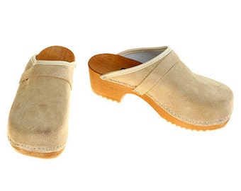 Suede Leather Clogs beige