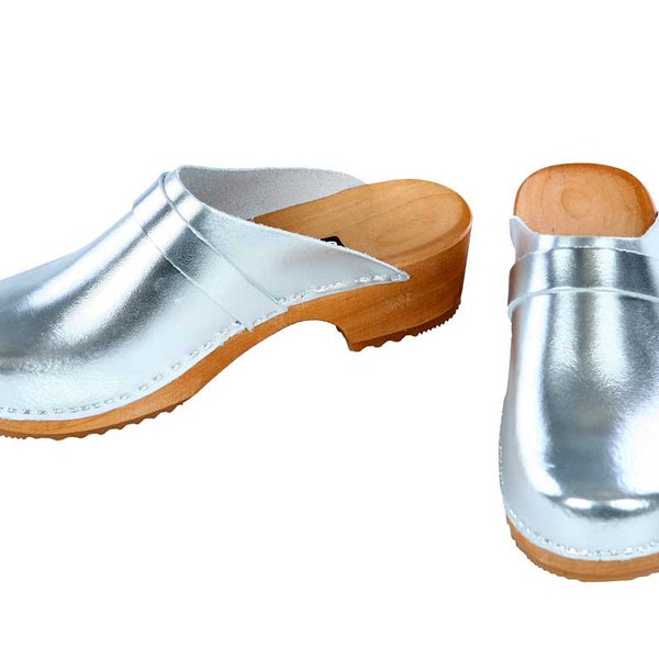 Lackleder Clogs silber