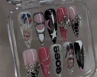 Uñas postizas inspiradas en 5SOS "Everyone's A Star"
