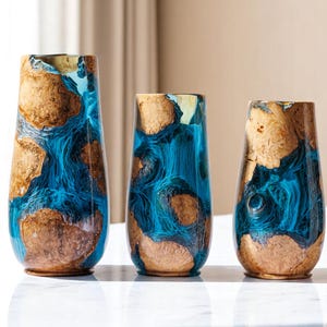 Wood and Resin Vase – Handmade Decorative Flower Vase, Modern Home Decor, Natural Epoxy Wood Art, Unique Centerpiece for Table or Shelf