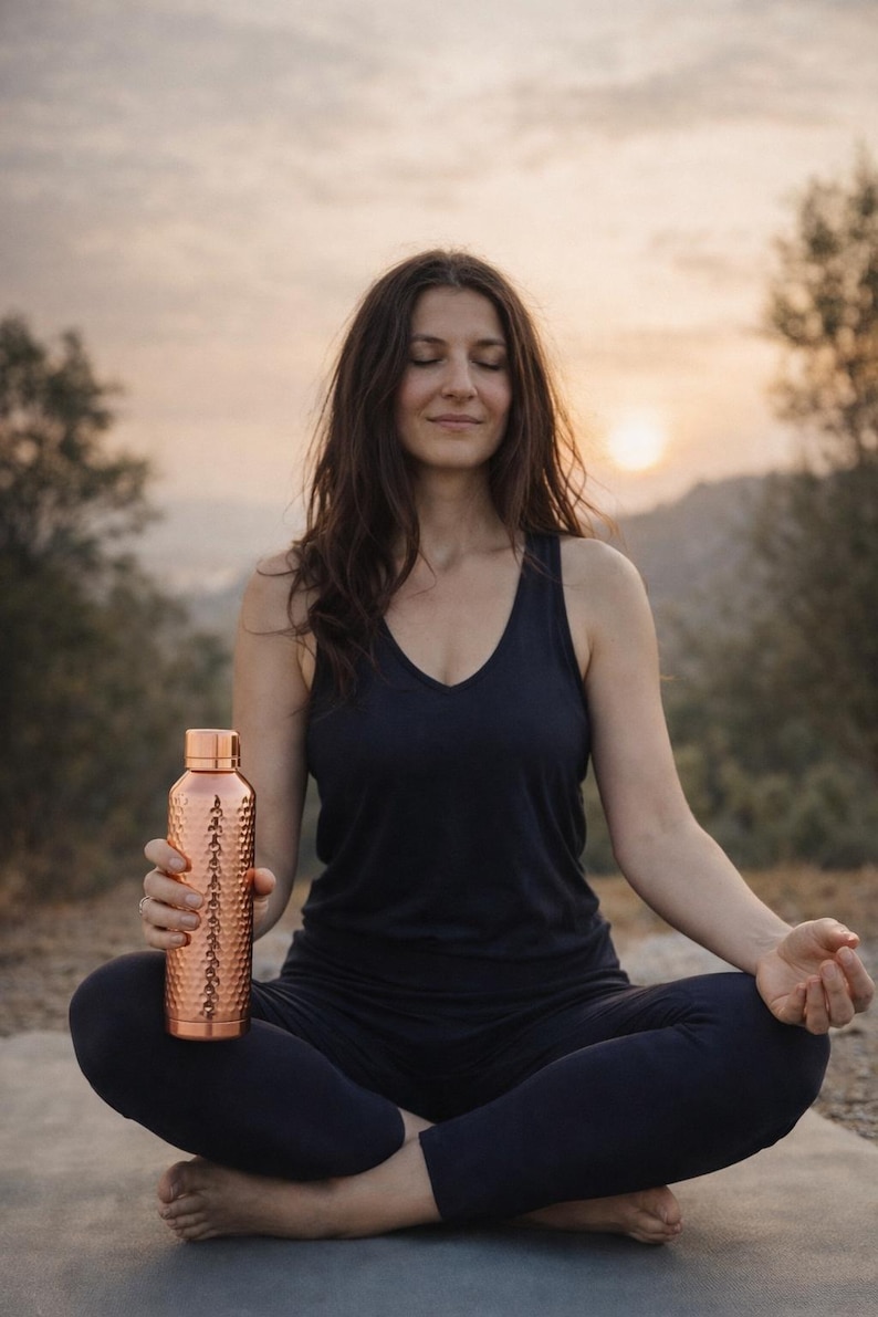 Handcrafted Hammered Copper Water Bottle, Reusable 1000ml for Dad image 15