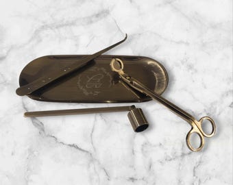 Personalisierbares Kerzenpflege-Set aus gebürstetem Nickel