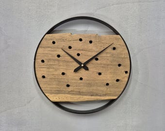 Wall clock made of reclaimed wood, 30 cm, powder-coated aluminum ring, silent movement, modern wooden clock, handmade, housewarming gift