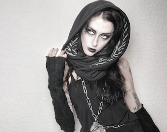 Reversible Black and Zebra Hood