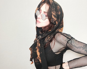 DIY Painted Dystopian Scarf