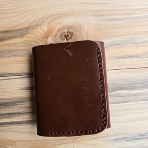 Cartera básica de tres pliegues