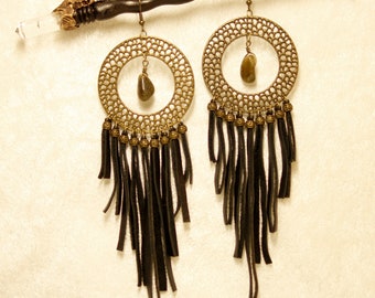 Bohemian dangle long leather fringe earrings on the brass hoop with Labradorite gemstone, 32 colors - DRODEYE EARRINGS