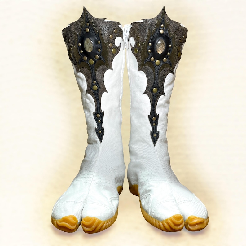 Ninja tabi shoes, black summer cotton fabric boots, leather, vegan split toe, unique, custom, Japanese barefoot, flat sole socks, gemstone White
