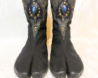 Ninja tabi shoes, black summer cotton fabric boots, leather, vegan split toe, unique, custom, Japanese barefoot, flat sole socks, gemstone
