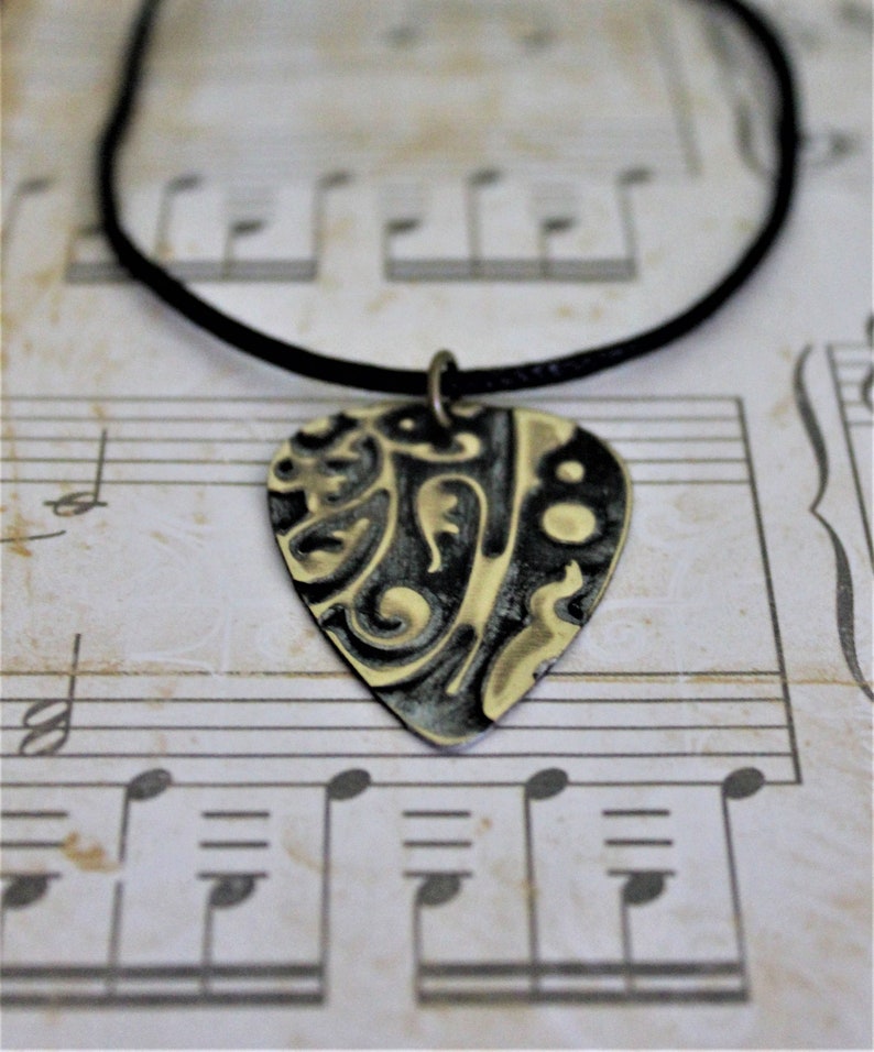 Guitar Pick Necklace Unisex Necklace Guitar Pick Jewelry Etsy