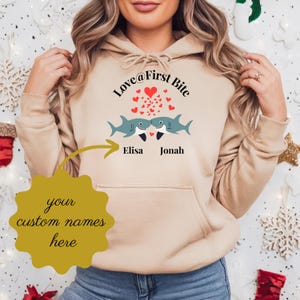 Personalized Couples Hoodies: Matching Valentine&#39;s Day Sweatshirts