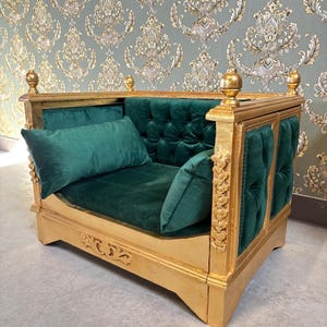 Pet Couch Retro Baroque Style In Velvet Green Handmade Dog Bed Small French Style Velvet Pink Dog Bed in Gold Finish for Dog Lover Gift