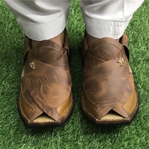 Unique Handmade Leather Peshawari Chappal | Brown & Gold Traditional Sandals for Men | Elegant, Durable Footwear