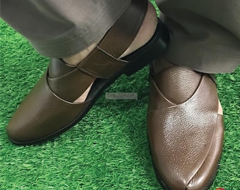 Handmade Brown Leather Peshawari Chappal: Ethnic Men's Sandals