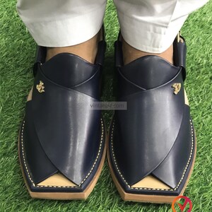 Classic Shinny Black Peshawari Chappal | Handmade Men’s Leather Sandals | Elegant Men’s Leather Footwear