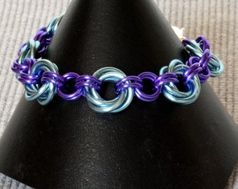 Rosette Chainmail Bracelet