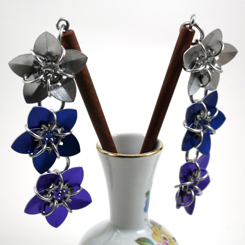 Pair of Twilight Cascade Scale Flowers Hair Sticks image 4