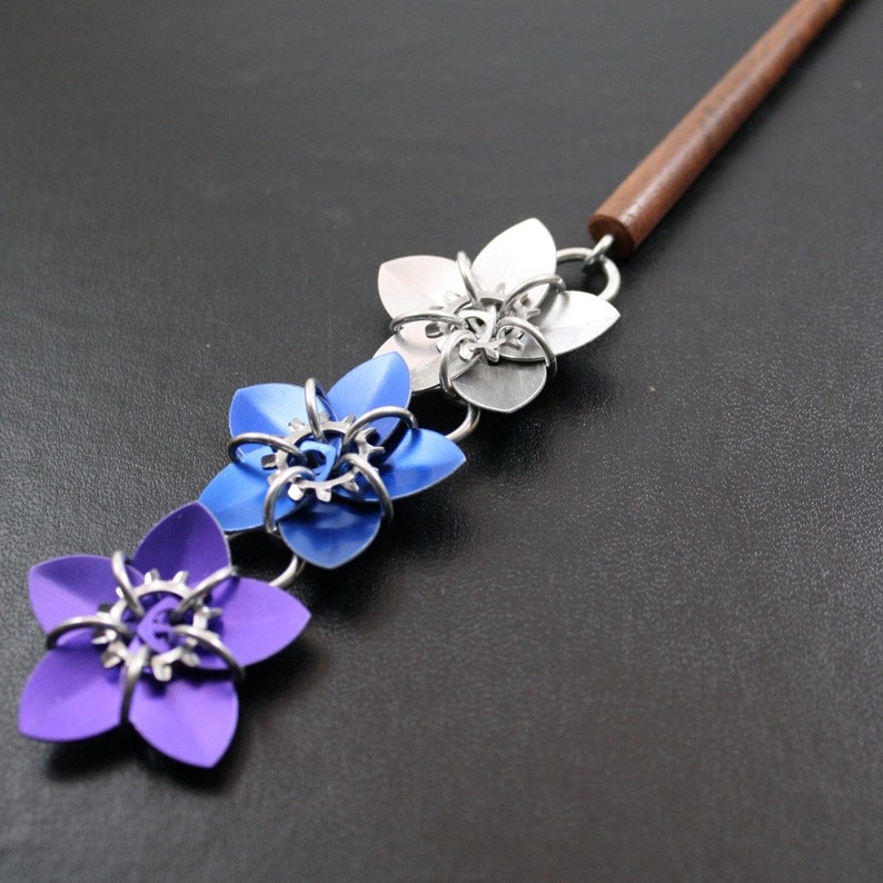 Pair of Twilight Cascade Scale Flowers Hair Sticks image 3