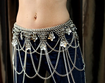 Exquisite Chainmail Drape Flower Belt