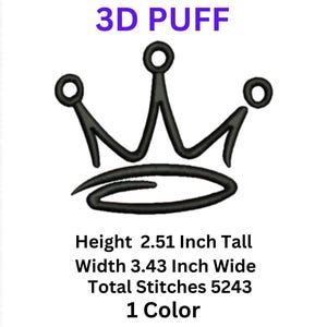 Op de afbeelding: Een zwart 3D-puff-borduurmotief van een kroon. Het ontwerp is 2,51 inch hoog en 3,43 inch breed. Het vereist 5243 steken en gebruikt 1 kleur.