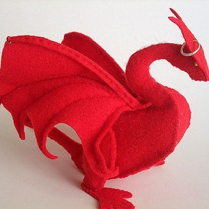 Camelot Dragon Plush PATTERN (PDF file)