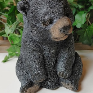 Concrete Sitting Black Bear Figurine: Garden Decor (6 inch)