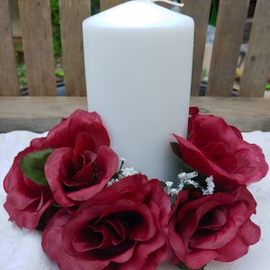 Burgundy Rose Candle Ring Color samples may appear different on different monitors.