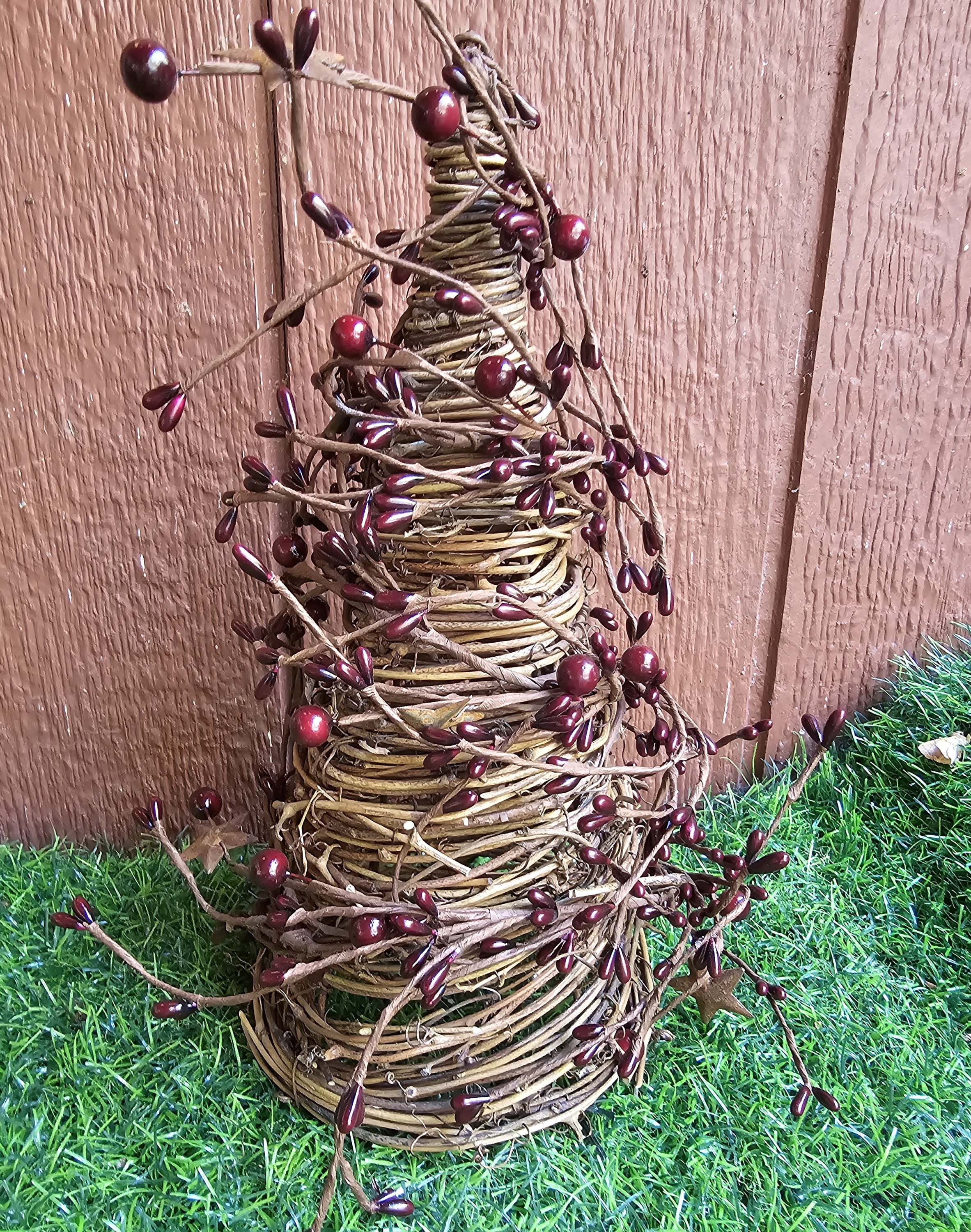 25 Foot Roll of Natural Dried Grapevine Garland