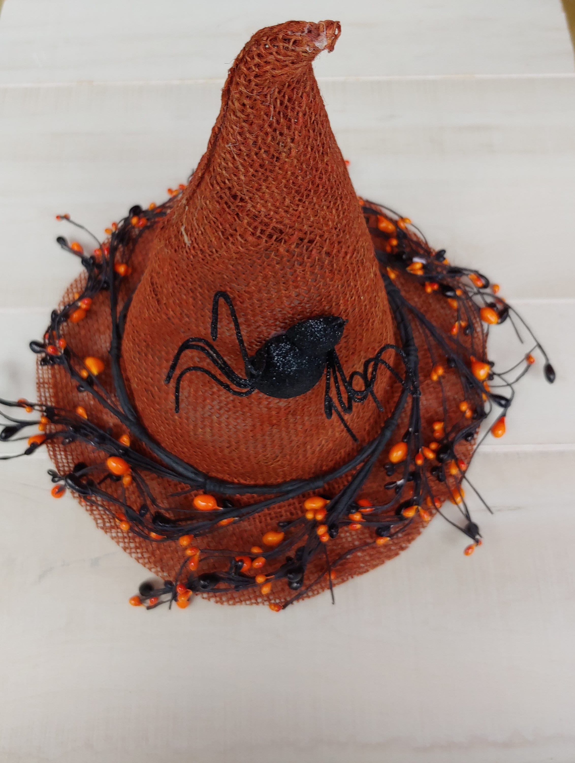 Artisan black pumpkin patch Witch hat Orange sparkles 18\