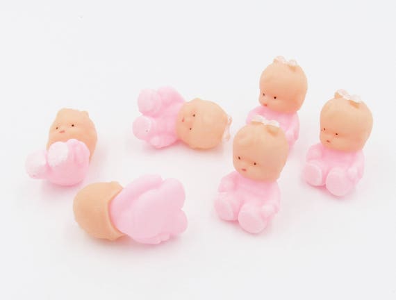 bebés de plástico