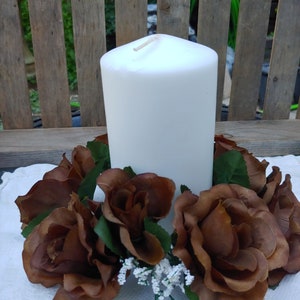 Chocolate Brown Rose Candle Ring Color samples may appear different on different monitors.