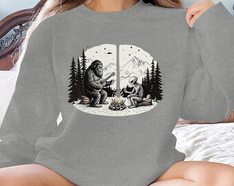 Bigfoot and Alien Campfire T-Shirt: Funny Cryptid UFO Tee