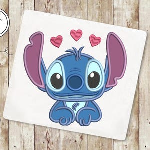 Applique brodée coeur, téléchargement immédiat